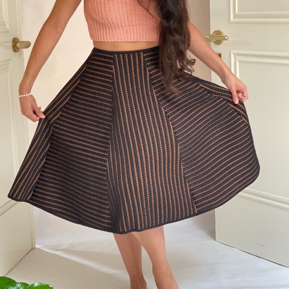 H&M Black & Tan/Brown Circle Skirt - Picture 1 of 7